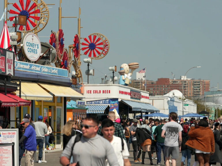 Belles performances pour “Printemps new-yorkais à Coney Island” diffusé dans 66 Minutes Grand Format