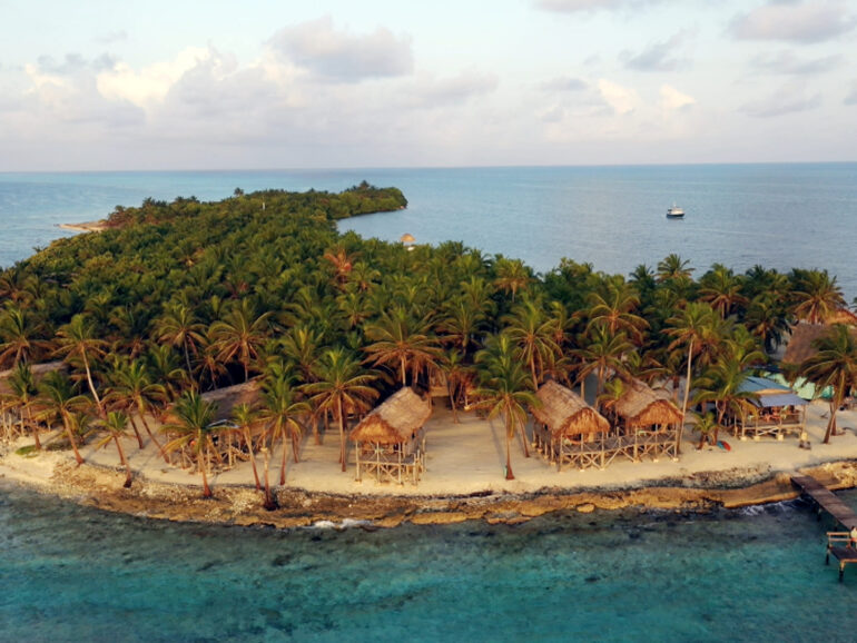 08 septembre : Enquête Exclusive, M6 : “Belize : un paradis au cœur des caraïbes”